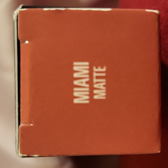 Kylie Jenner lipstick 💄 - Picture 2 of 8